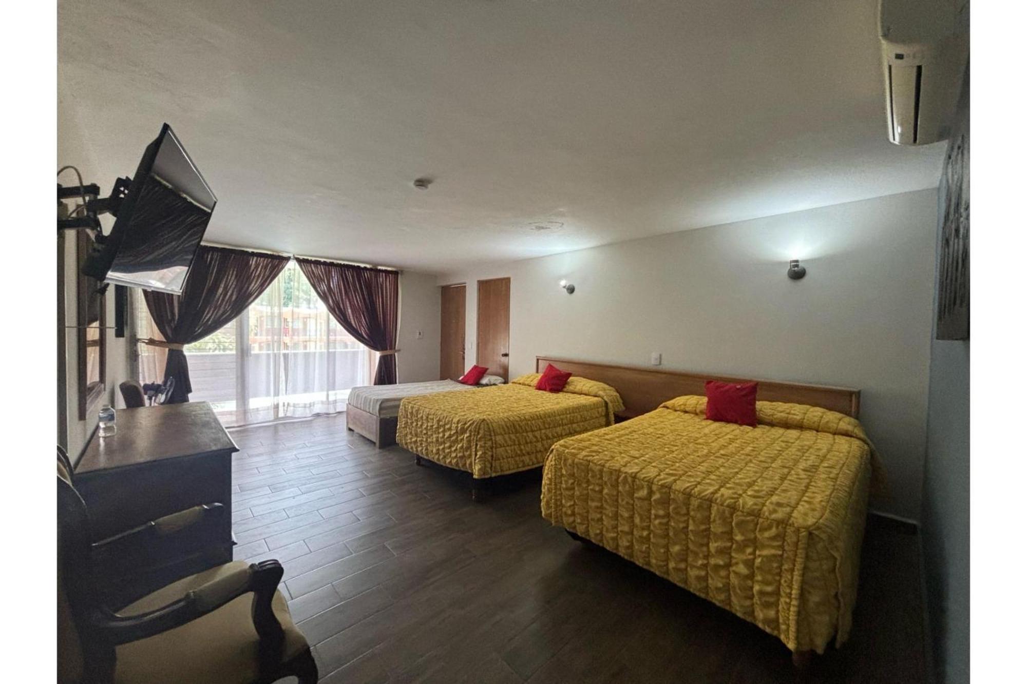 Gran Hotel Campestre Celaya  Bagian luar foto