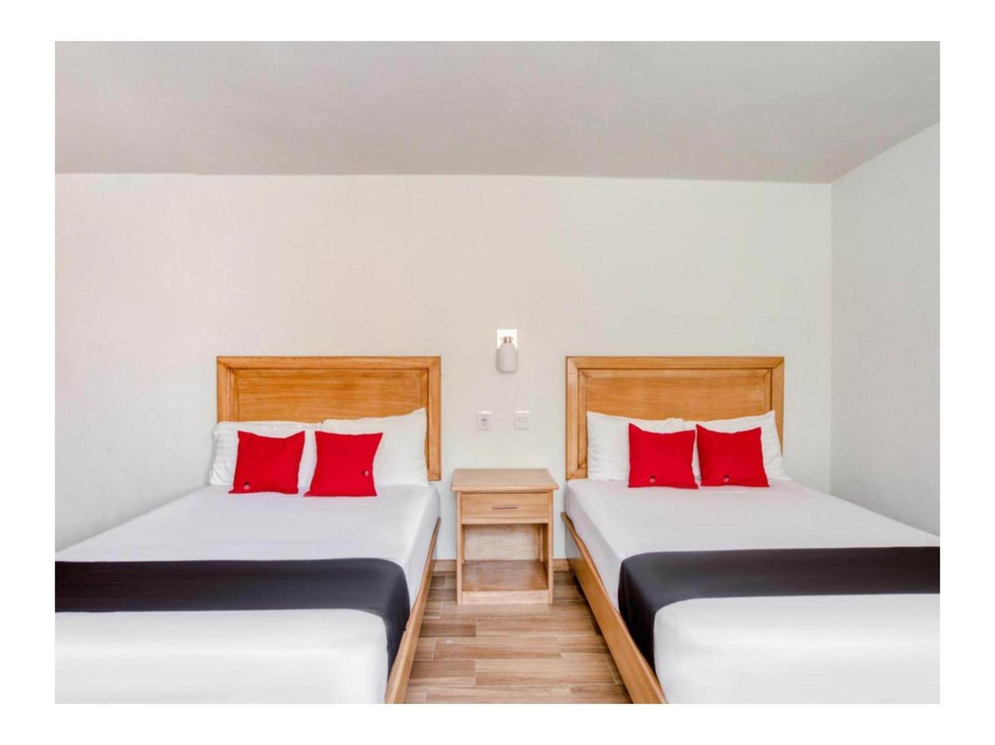 Gran Hotel Campestre Celaya  Bagian luar foto