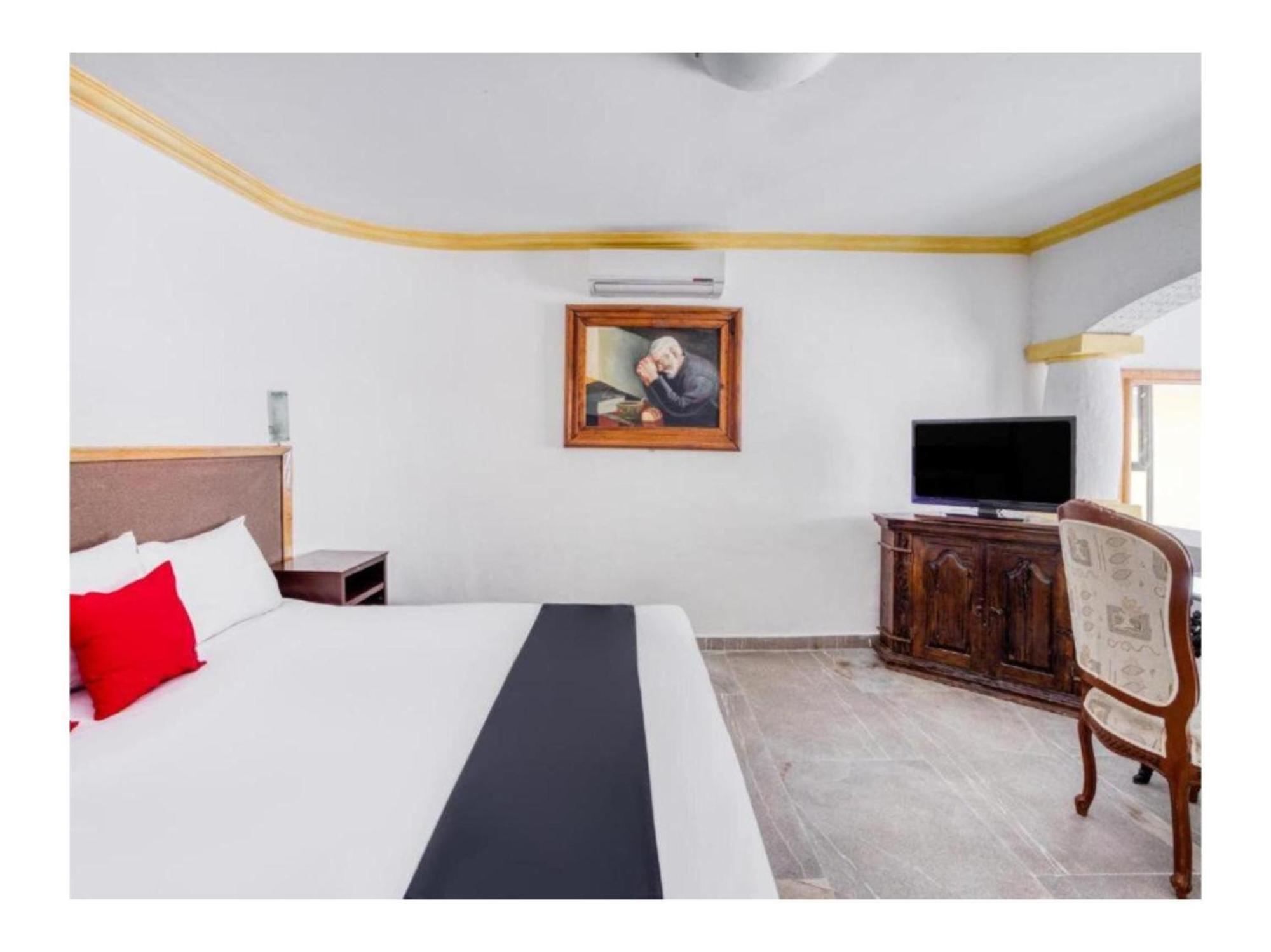 Gran Hotel Campestre Celaya  Bagian luar foto