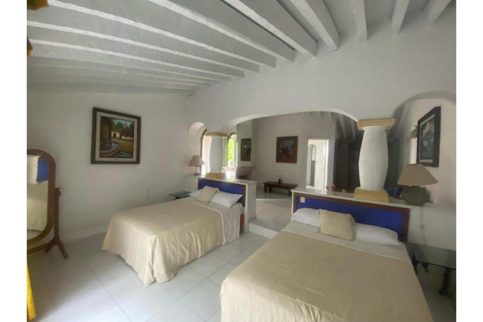 Gran Hotel Campestre Celaya  Bagian luar foto